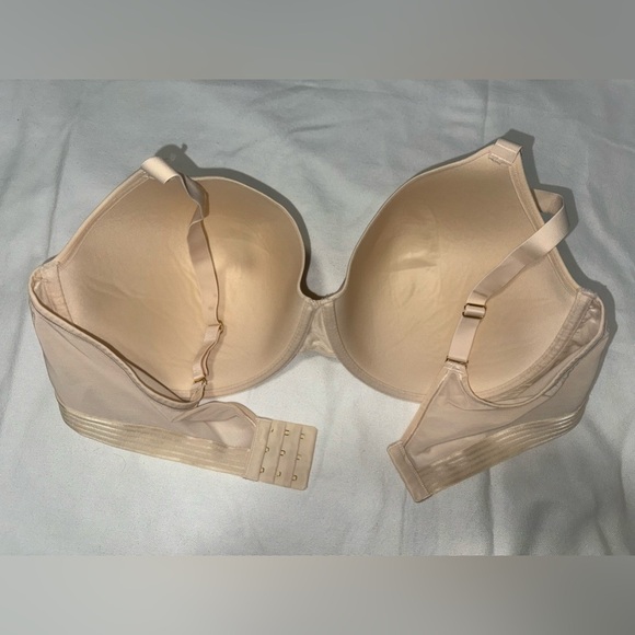 NEW NEVER WORN INTIMATES BRAS SIZE 44DDD - Picture 3 of 7